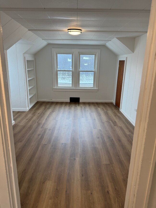 204 Feltz St Unit B, Perryville, MO 63775