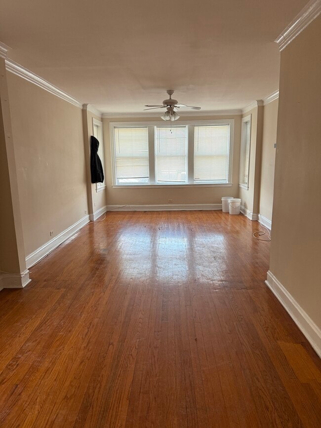 5207 S Artesian Ave unit 1, Chicago, IL 60632 - photo 2