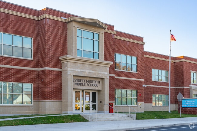 Everett Meredith Middle School boasts an A rating on Niche.