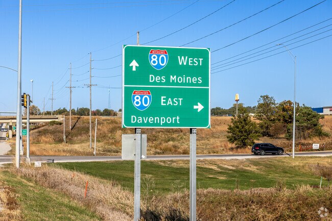 Williamsburg sits just off Interstate 80 which connects to Cedar Rapids, Davenport, and Des Moines.