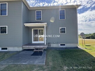32 Emerson Mill Rd Unit 5, Hampden, ME 04444