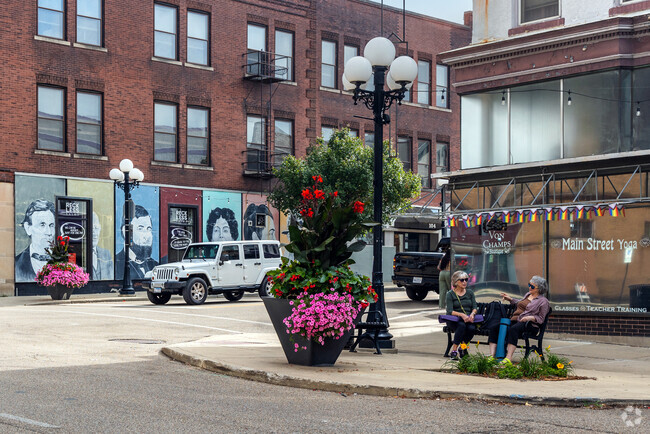 Broadway-Fell Corridor can take advantage of both downtown Normal and Bloomington.