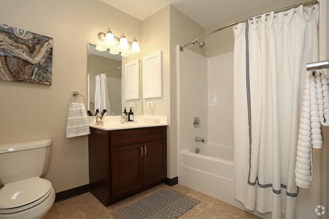 Brook Hill Village, Suffield, CT 06078 - photo 4