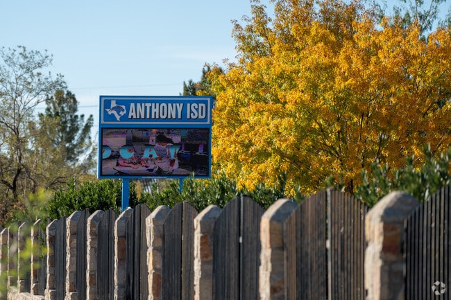 Anthony High School, a vibrant learning community within the Anthony ISD in Franklin Mountains.