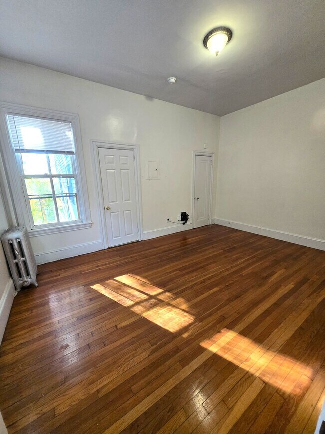 20 Hudson St unit 4, Providence, RI 02909 - photo 7