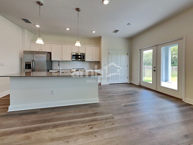 27189 St Andrews Ave, Wesley Chapel, FL 33544 - photo 5