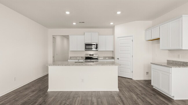 134 Oakchase Park Ln, Hampton, GA 30228 - photo 6