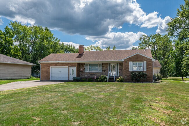 The ranch style home is very common in the neighborhoods of Sebring.