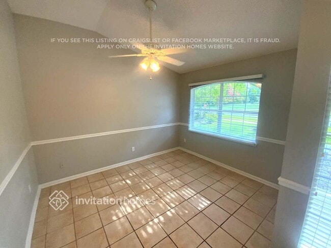 5666 Plum Hollow Dr W, Jacksonville, FL 32222 - photo 3