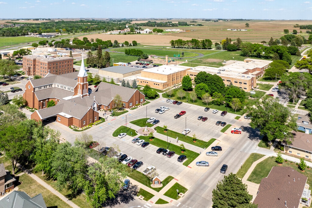 Gehlen Catholic Schools is easily accessible in the Le Mars community.