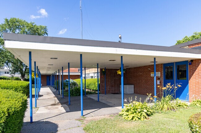 The Connolly School in Glen Cove serves students in grades 3-5.