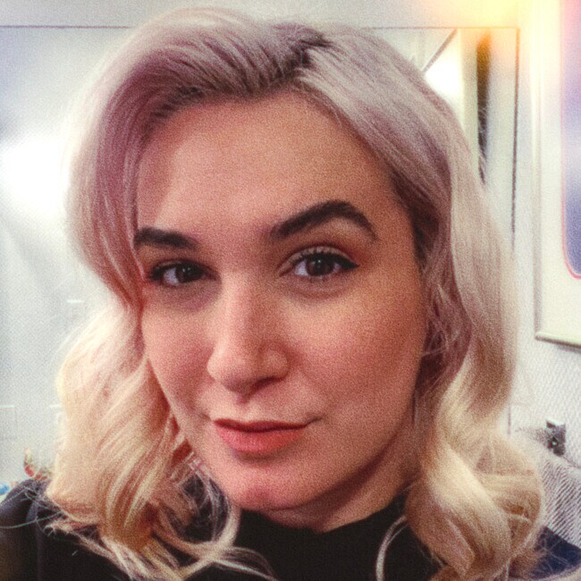 Agent Photo