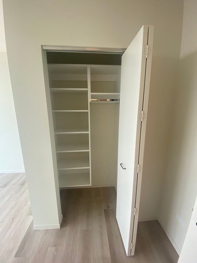 80 E Wacker Place unit 2105, Chicago, IL 60601 - photo 7