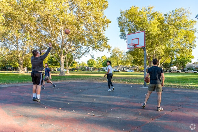 Practice your jump shot with friends at Tahoe Park.