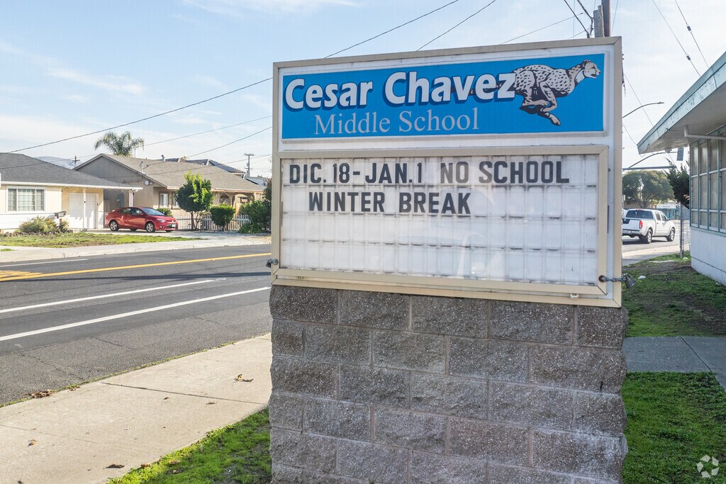 Cesar Chavez Middle School in Hayward is a 7 to 8th grade school.