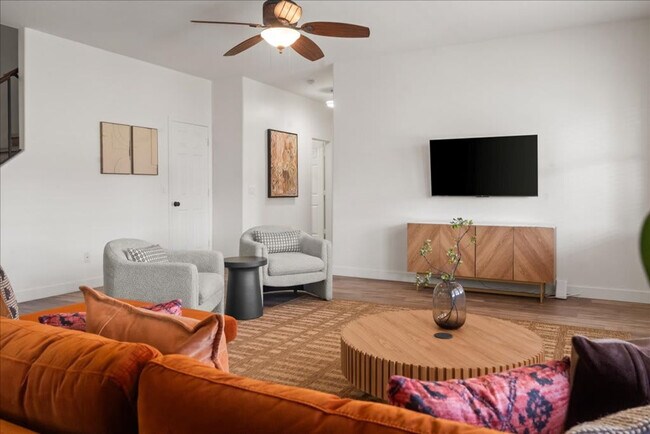 10617 W Adela Dr unit ID1286390P, Peoria, AZ 85383 - photo 2