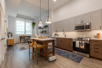7 M St NW, Washington, DC 20002