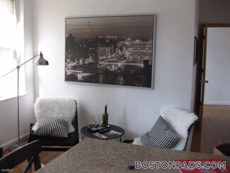 9 Charter St Unit 1F, Boston, MA 02113