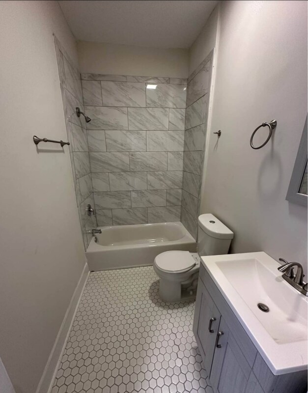 722 Waters Ave unit B, Savannah, GA 31404 - photo 5