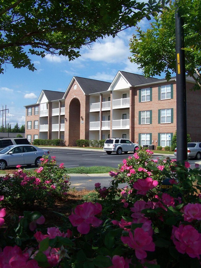 Charles Pointe Apartments, Florence, SC 29505 - photo 2