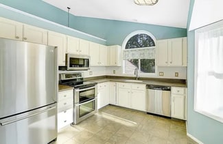 241 Wildhurst Rd, Waconia, MN 55387