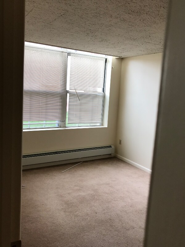 181 Main St unit 3, Whitesboro, NY 13492 - photo 3