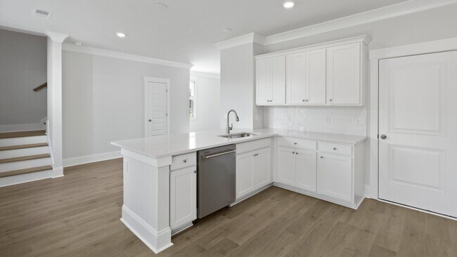 110 Terrace View Dr unit 36205386, Summerville, SC 29483 - photo 7