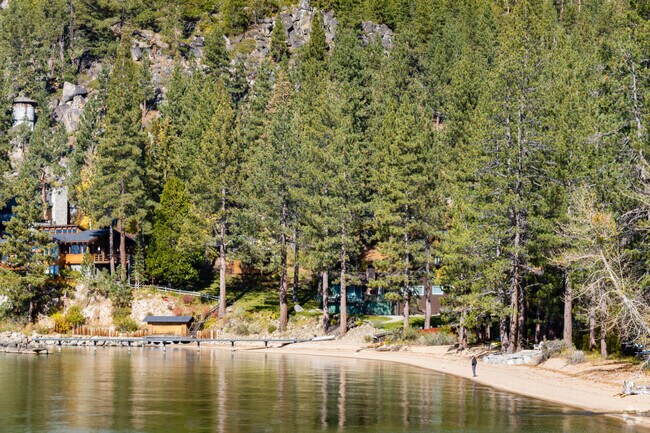 Glenbrook offers half a mile of beach access, on which locals can take their dogs for walks off leash.