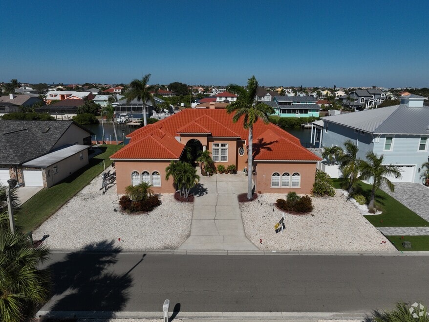 825 Birdie Way, Apollo Beach, FL 33572 - photo 2