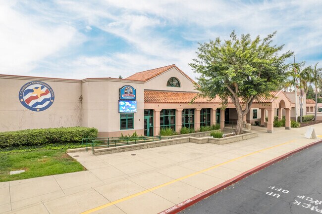 Tustin Ranch Elementary School serves local families in the Tustin Unified School District.