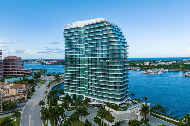 Flagler South is a luxurious condominium option in Downtown West Palm Beach.