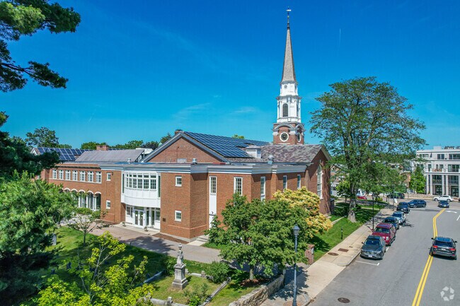 The Wellesley Congregational Church is a longstanding historic establishment in the are of Wellesley Square.