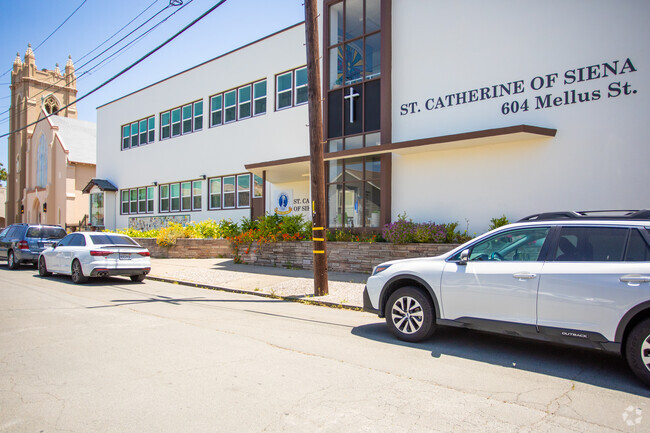 Residents living in Downtown Martinez are lucky to have St Catherine of Siena a short walk away.