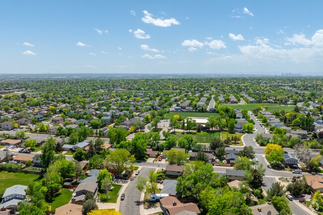 With its blend of home styles, manicured lots, and a tranquil setting, Country Hills remains one of Thornton’s most sought-after residential neighborhoods.