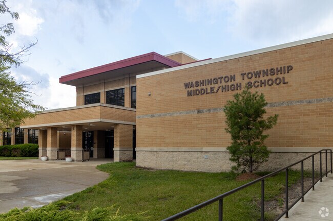 Washington Township High School / Homepage