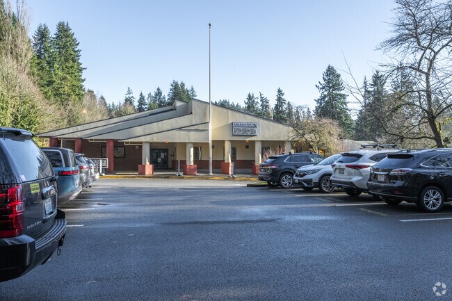 Lake Forest Park Elementary School main entrance.