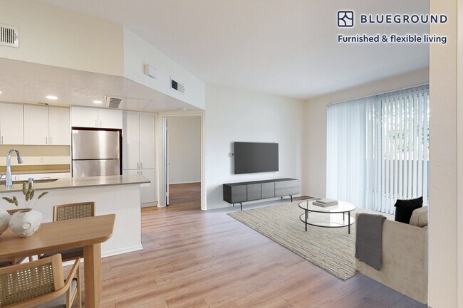 351 Hodencamp Rd unit FL1-ID8820A, Thousand Oaks, CA 91360 - photo 4