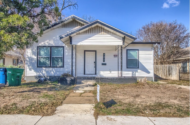 427 E Southcross Blvd, San Antonio, TX 78214 - photo 1