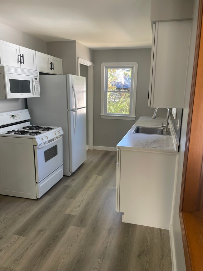 2850 Northglen Dr, Westlake, OH 44145 - photo 4