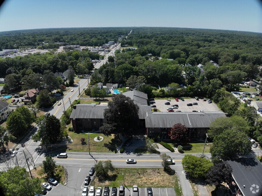 King Philip Manor unit 320, Taunton, MA 02780 - photo 2