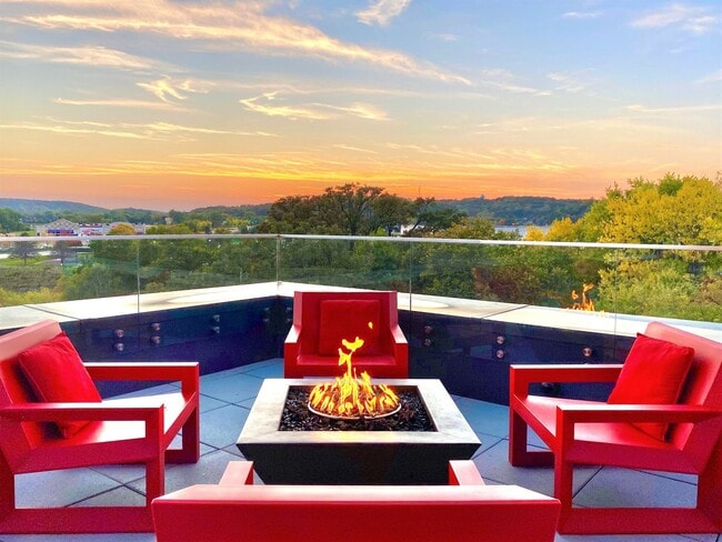 Red44 Apartments | Specials Available, Rochester, MN 55902 - photo 6