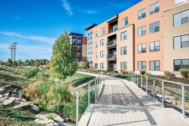 The Approach at Summit Park, Blue Ash, OH 45242 - photo 6