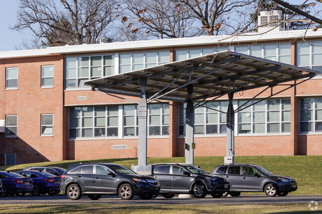 Theodora Smiley Lacey Elementary is a public schoolin Teaneck, NJ.