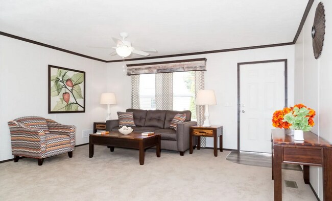 16658 N Kimberly Dr, Holly, MI 48442 - photo 4