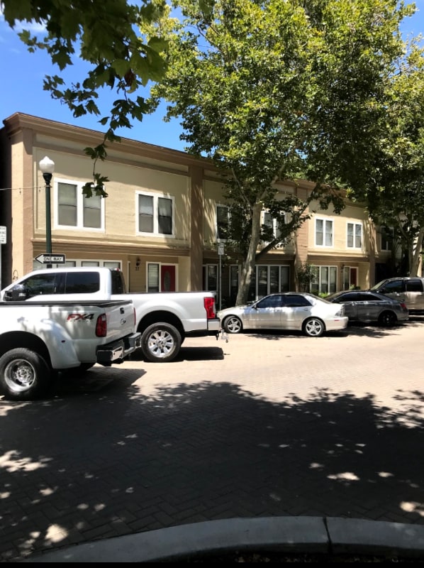 37 E 6th St, Tracy, CA 95376