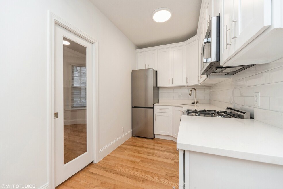 34 Saint Germain St unit 17, Boston, MA 02115 - photo 1