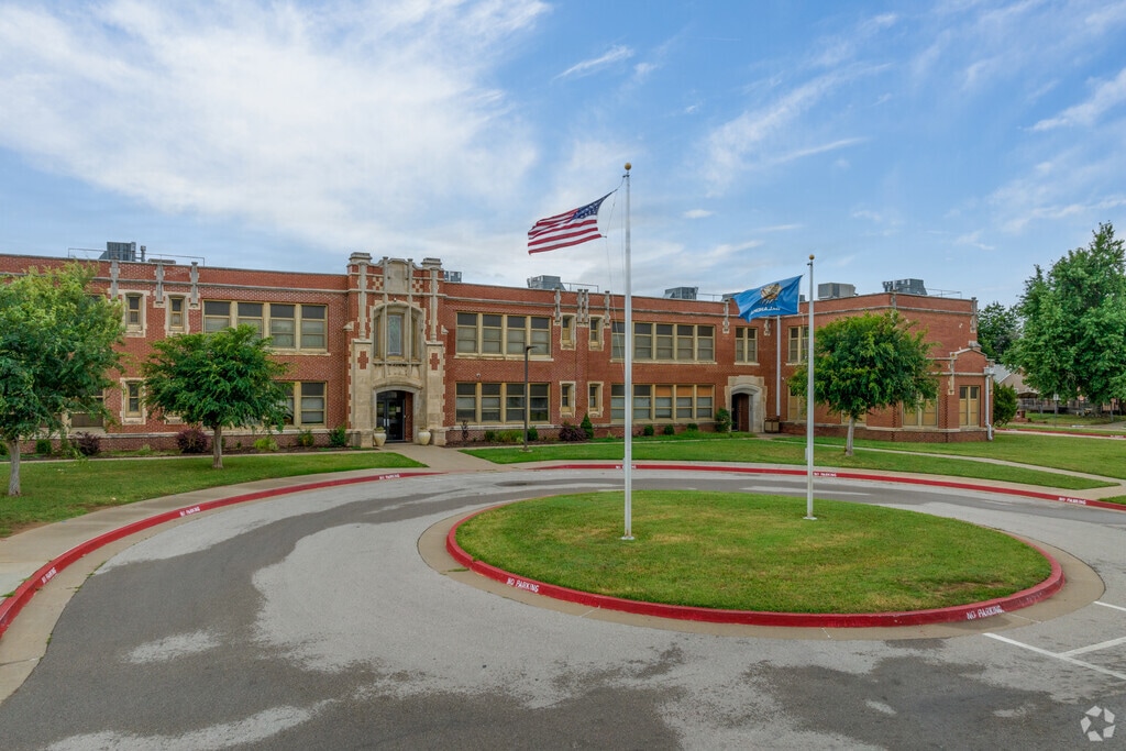 Hawthorne Elementary is a highly rated elementary school.