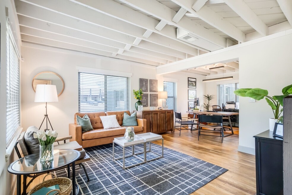 Kiwi Goji, Memphis, TN 38111 - photo 1