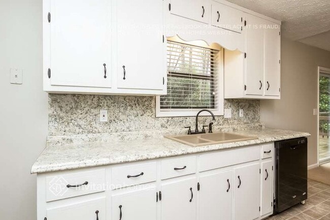 2460 Deerfield Dr NW, Kennesaw, GA 30144 - photo 5