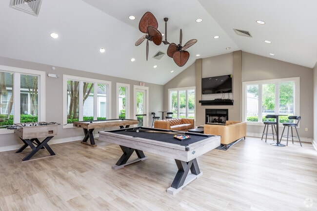 Peninsula Grove, Hampton, VA 23666 - photo 5